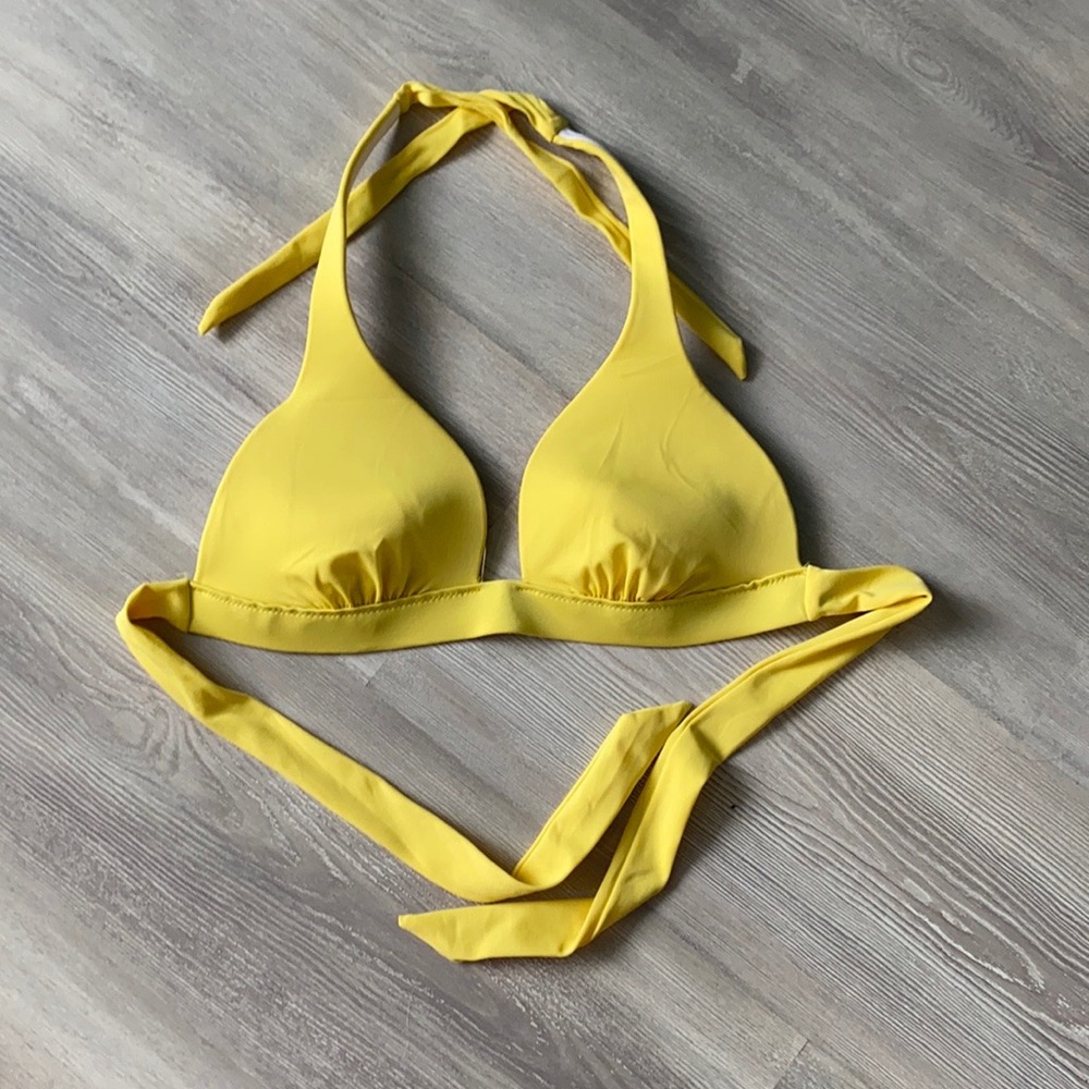 Victoria’s Secret yellow plunge halter Bikini Top Size Medium